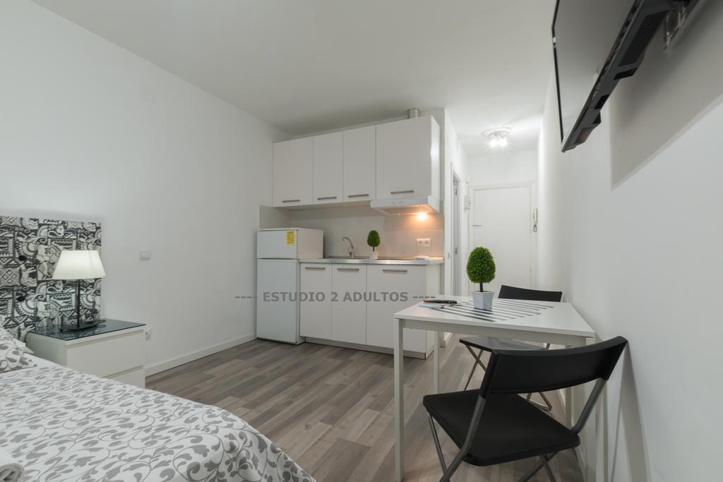 Apartamentos Arapiles Madrid Exterior photo